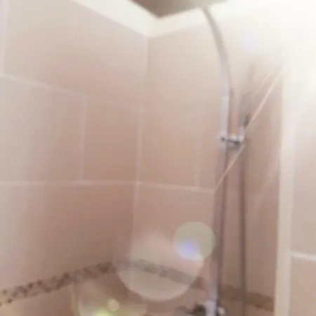 Les D'hôtes De Luneil Couette-café Roquemaure (Gard)