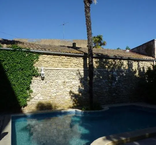 Les D'hotes De Luneil Roquemaure (Gard)